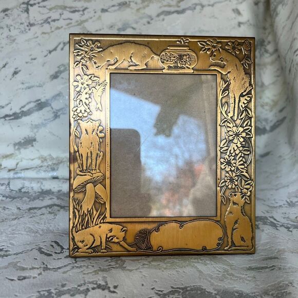 No Brand Other - M W CARR and CO art nouveau vintage cat mushroom brass photo frame